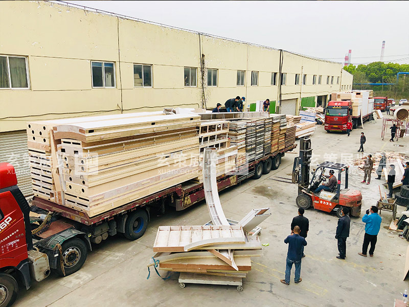 展臺搭建物料裝車